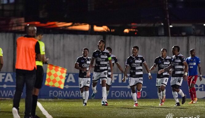 Liga Panameña de Fútbol round-up: Plaza Amador held but lose no ground; Deportivo draw but stay in control