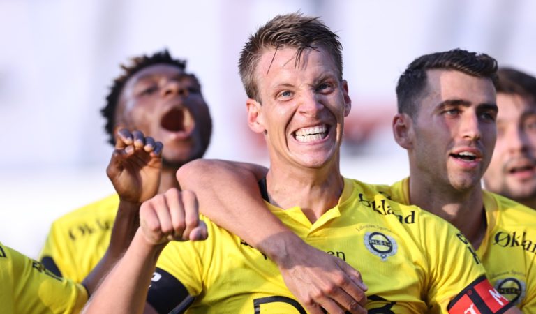 Norway Eliteserien round-up: Lillestrom cut gap to top two; Stabæk off the bottom after win