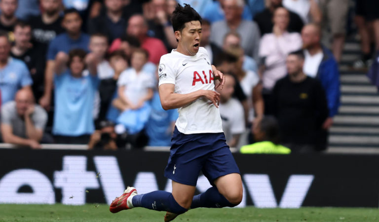 Premier League round-up: Man United blow Leeds away; Spurs stun Man City; Brentford embarrass Arsenal