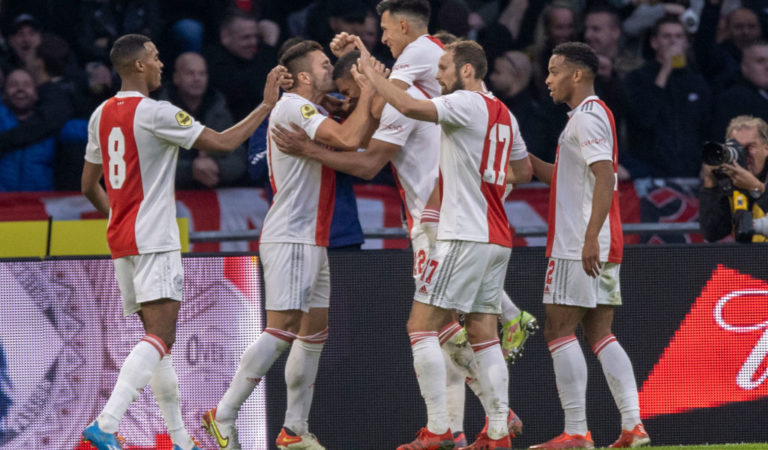 Eredivisie round-up: Ajax crush PSV in top two battle; PEC Zwolle secure first win
