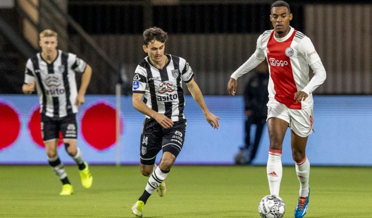 Eredivisie roundup: Feyenoord win Rotterdam derby in final minute; Ajax scoreless in Almelo