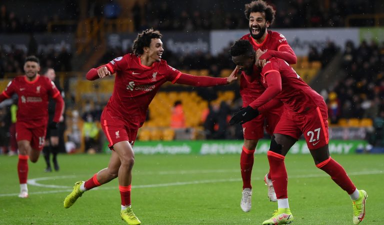 Premier League round-up, week 15: Changes at the top; Newcastle get their first win