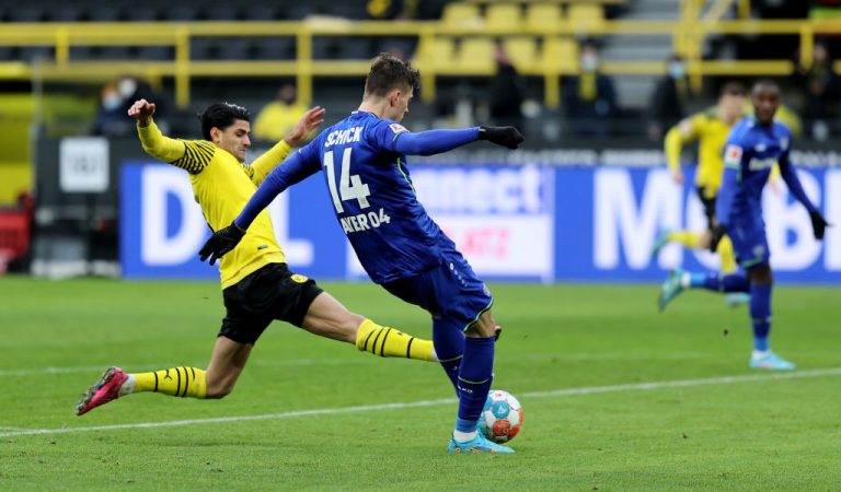 Bundesliga round-up, Matchday 21: Bayern extend lead at top after Leverkusen hammer Dortmund