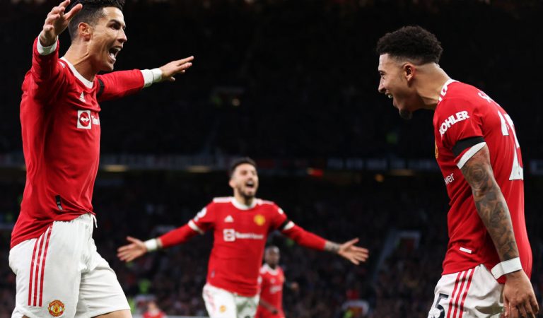 Premier League round-up, Matchday 29: Liverpool gain on City as Ronaldo sinks Spurs
